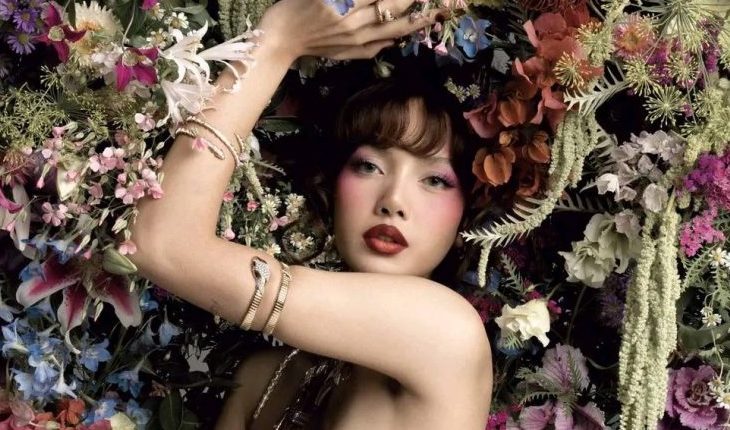 V Magazine Spring 2025 Issue Blackpink Member Lisa Covers